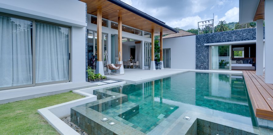 Chalet de 4 dormitorios en Pattaya, Tailandia № 194735