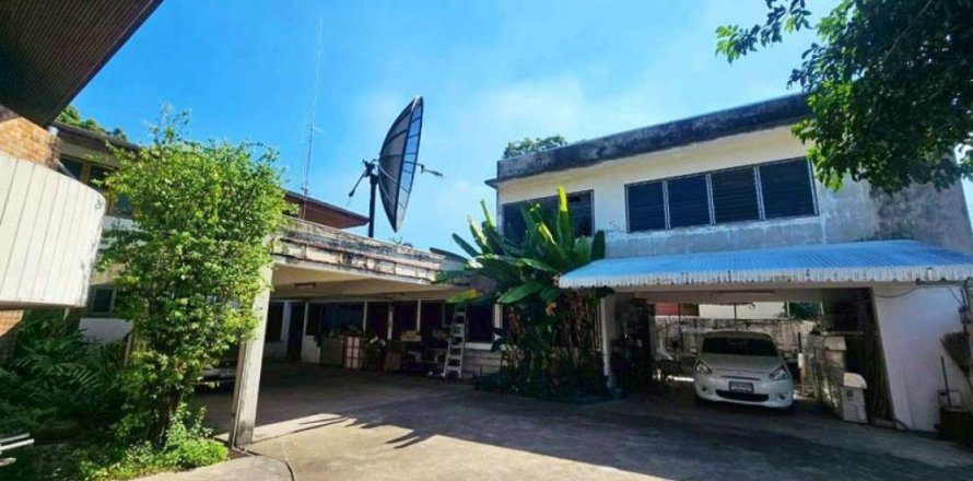 Casa de 5 dormitorios en Bang Kapi, Bangkok, Tailandia № 163748
