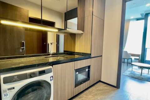 Condominio de 1 dormitorio en Bangkok, Tailandia № 163753 - foto 4
