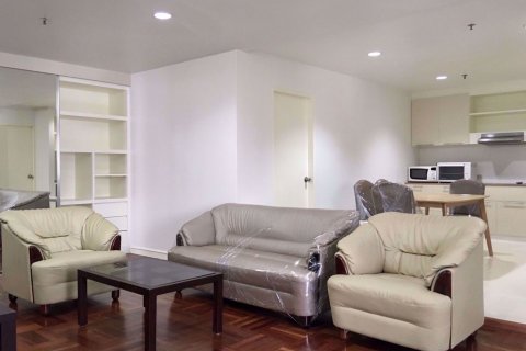 Condo in Watthana, Bangkok, Thailand, 2 bedrooms  № 63625