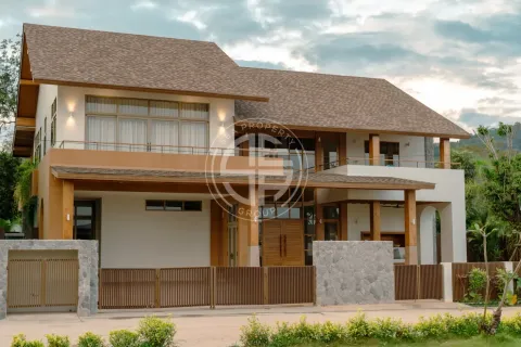 Chalet de 4 dormitorios en Phuket, Tailandia № 190722 - foto 3