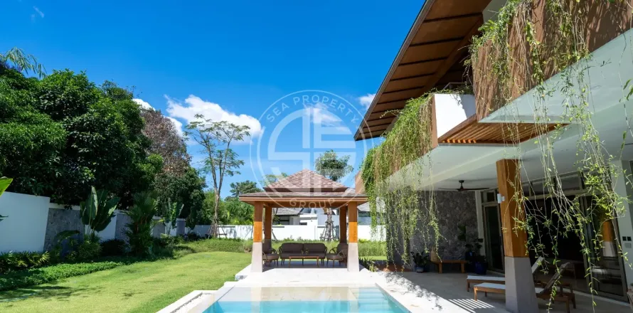 Chalet de 4 dormitorios en Phuket, Tailandia № 190722