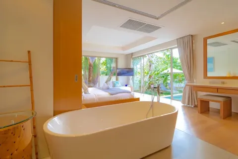 Chalet de 6 dormitorios en Phuket, Tailandia № 190723 - foto 14