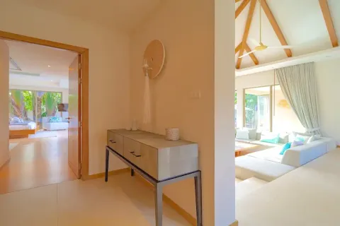 Chalet de 6 dormitorios en Phuket, Tailandia № 190723 - foto 12