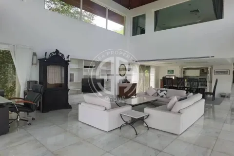 Chalet de 3 dormitorios en Phuket, Tailandia № 190724 - foto 6