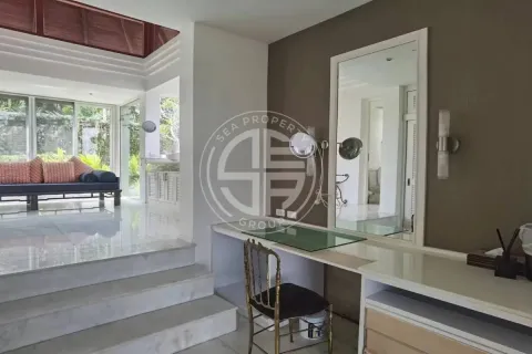 Chalet de 3 dormitorios en Phuket, Tailandia № 190724 - foto 17