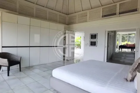 Chalet de 3 dormitorios en Phuket, Tailandia № 190724 - foto 21