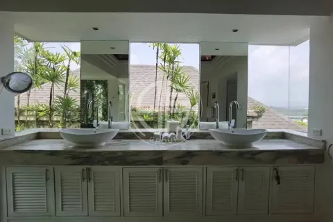 Chalet de 3 dormitorios en Phuket, Tailandia № 190724 - foto 18