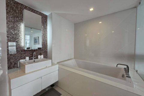 Condominio de 3 dormitorios en Pattaya, Tailandia № 8680 - foto 23