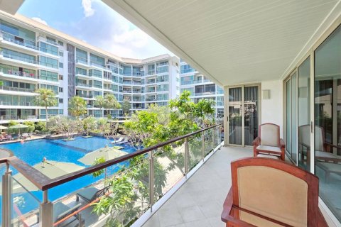 Condominio de 3 dormitorios en Pattaya, Tailandia № 8680