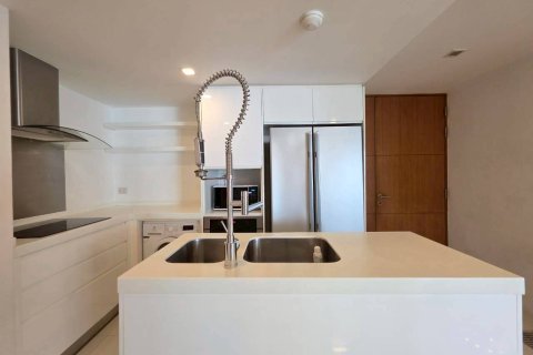 Condominio de 3 dormitorios en Pattaya, Tailandia № 8680 - foto 13