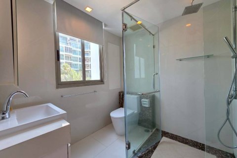 Condominio de 3 dormitorios en Pattaya, Tailandia № 8680 - foto 29