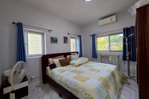 Casa de 3 dormitorios en Bang Lamung, Tailandia № 161531 - foto 29