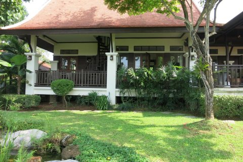 Casa de 3 dormitorios en Chiang Mai, Tailandia № 162504