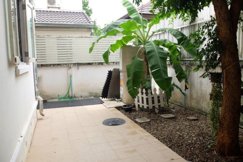 Casa de 3 dormitorios en Chiang Mai, Tailandia № 162505 - foto 8