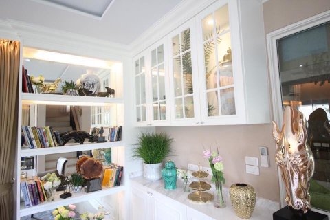 Chalet de 3 dormitorios en Bueng Kum, Bangkok, Tailandia № 133988 - foto 6