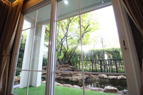 Chalet de 3 dormitorios en Bueng Kum, Bangkok, Tailandia № 133988 - foto 18