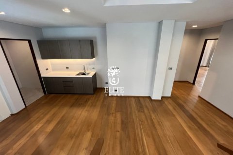 Condominio de 5 dormitorios en Bang Sue, Bangkok, Tailandia № 133984 - foto 12
