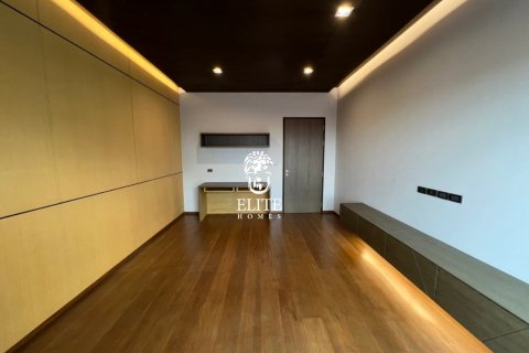 Condominio de 5 dormitorios en Bang Sue, Bangkok, Tailandia № 133984 - foto 8