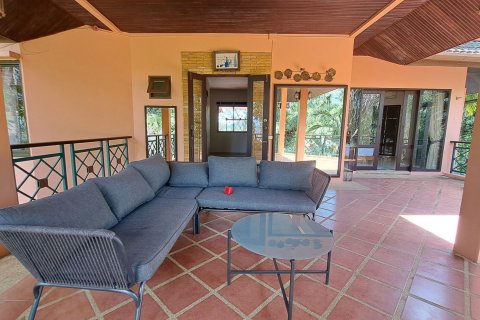 Haus in Phuket, Thailand 4 Schlafzimmer № 137081 - Foto 17
