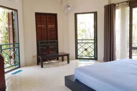 Haus in Phuket, Thailand 4 Schlafzimmer № 137081 - Foto 2