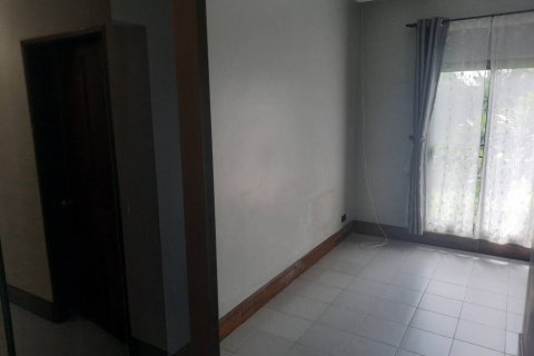 Casa de 7 dormitorios en Buriram, Tailandia № 137078 - foto 17