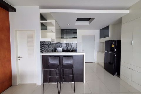 Condo in Bang Kapi, Bangkok, Thailand, 1 bedroom  № 47717 - photo 4