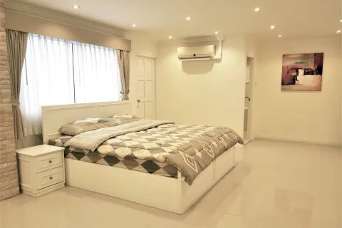 Wohnung in Pattaya, Thailand 2 Schlafzimmer № 155548 - Foto 15
