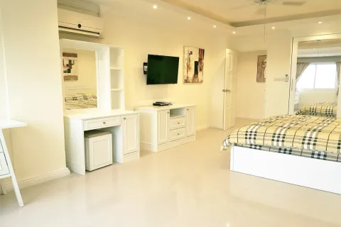 Wohnung in Pattaya, Thailand 2 Schlafzimmer № 155548 - Foto 10