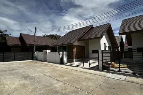 Casa de 2 dormitorios en Pattaya, Tailandia № 155551 - foto 30