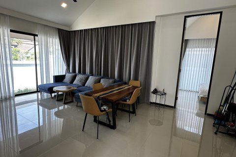 Casa de 2 dormitorios en Pattaya, Tailandia № 155551 - foto 15