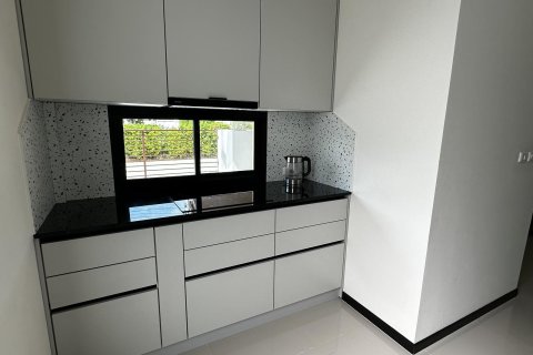 Casa de 2 dormitorios en Pattaya, Tailandia № 155551 - foto 18