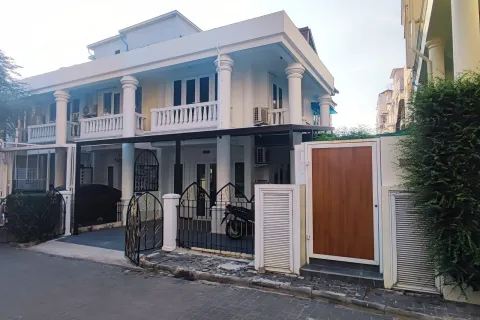 Haus in Pattaya, Thailand 2 Schlafzimmer № 155552