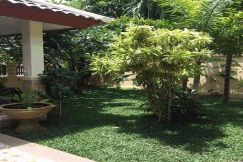 Casa de 3 dormitorios en Pattaya, Tailandia № 202722 - foto 3