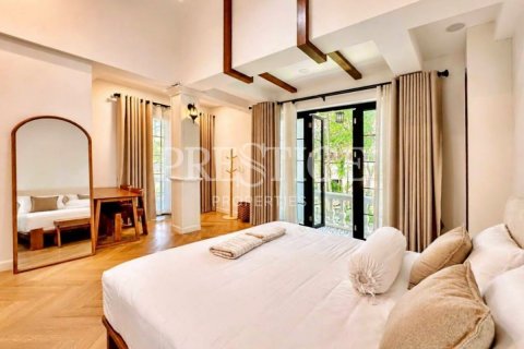 Casa de 4 dormitorios en Pattaya, Tailandia № 233784 - foto 10