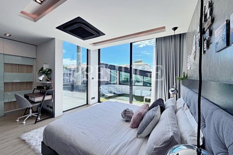 House in Pattaya, Thailand 4 bedrooms № 233782 - photo 26