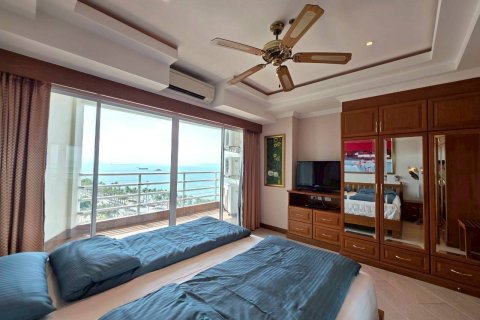 Condominio de 2 dormitorios en Pattaya, Tailandia № 170306 - foto 15