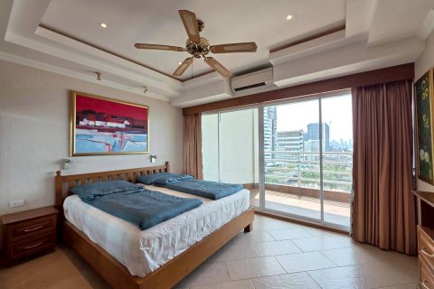 Condominio de 2 dormitorios en Pattaya, Tailandia № 170306 - foto 13