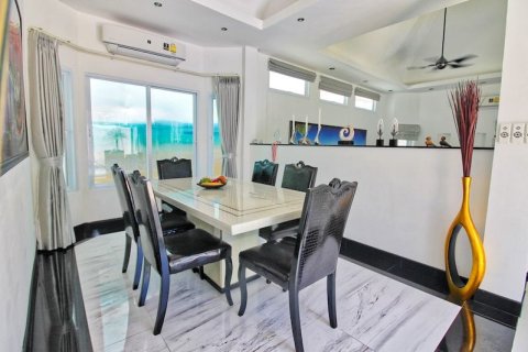 Haus in Pattaya, Thailand 6 Schlafzimmer № 170305 - Foto 6