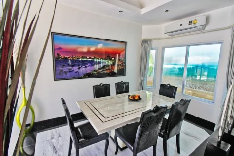 Haus in Pattaya, Thailand 6 Schlafzimmer № 170305 - Foto 15