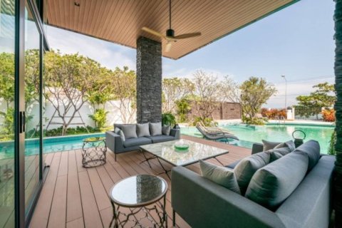 Chalet de 6 dormitorios en Cha-am, Tailandia № 146788 - foto 9