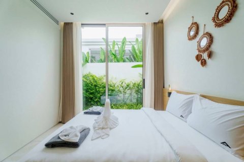 Chalet de 3 dormitorios en Phuket, Tailandia № 146786 - foto 7