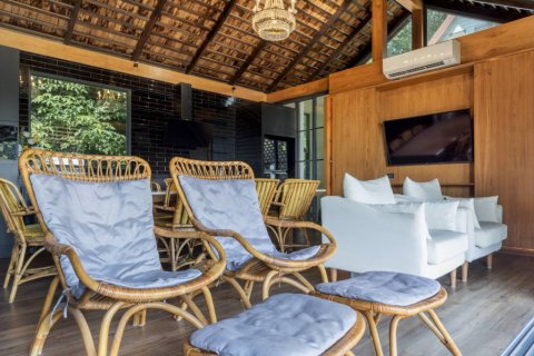 Casa de 3 dormitorios en Surat Thani, Tailandia № 146785 - foto 8