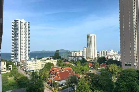 Apartamento de 2 habitaciones en Pattaya, Tailandia № 214246 - foto 15