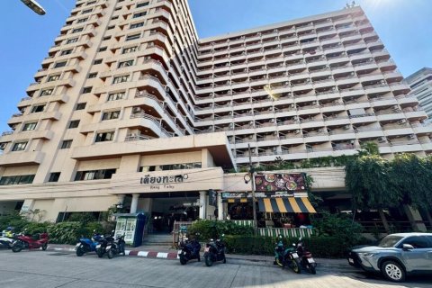 Apartamento de 2 habitaciones en Pattaya, Tailandia № 214246 - foto 20