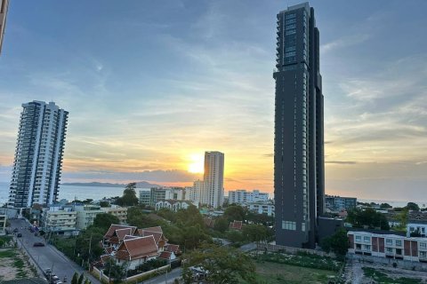 Apartamento de 2 habitaciones en Pattaya, Tailandia № 214246 - foto 17