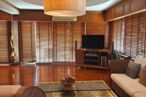 Apartamento de 3 habitaciones en Pattaya, Tailandia № 214245 - foto 6