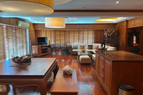 Квартира в Паттайе, Таиланд с 3 комнатами  № 214245