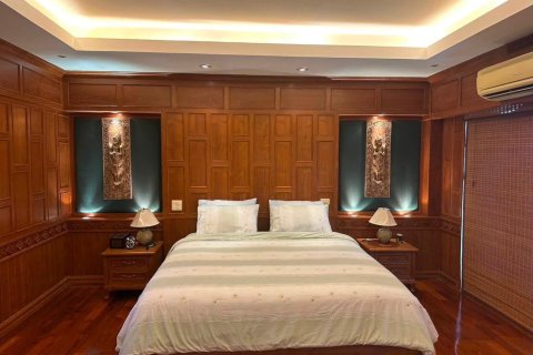 Apartamento de 3 habitaciones en Pattaya, Tailandia № 214245 - foto 15