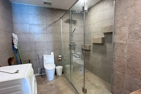 Apartamento de 3 habitaciones en Pattaya, Tailandia № 220568 - foto 8